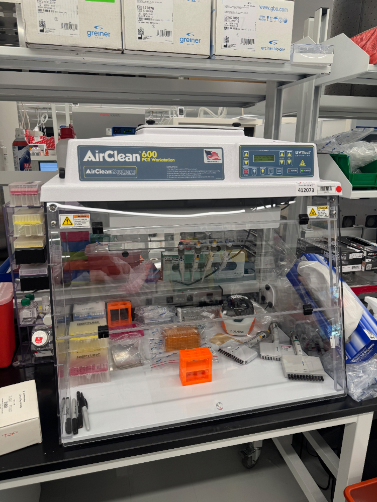 Image of AirClean 600 PCR Workstation